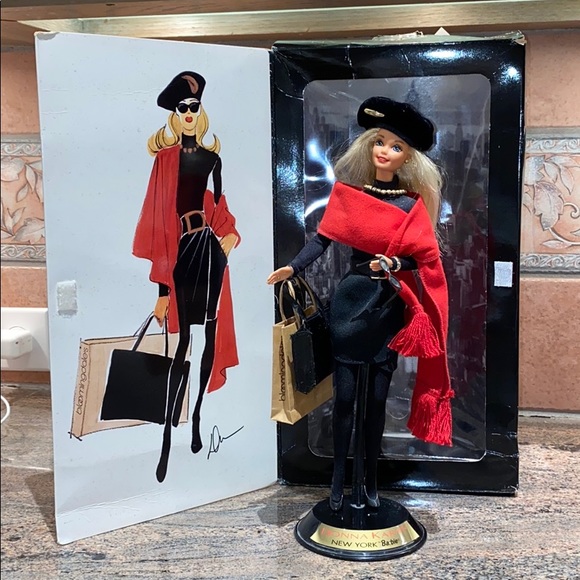 Donna Karan Limited Edition Bloomingdales Barbie - Picture 1 of 16